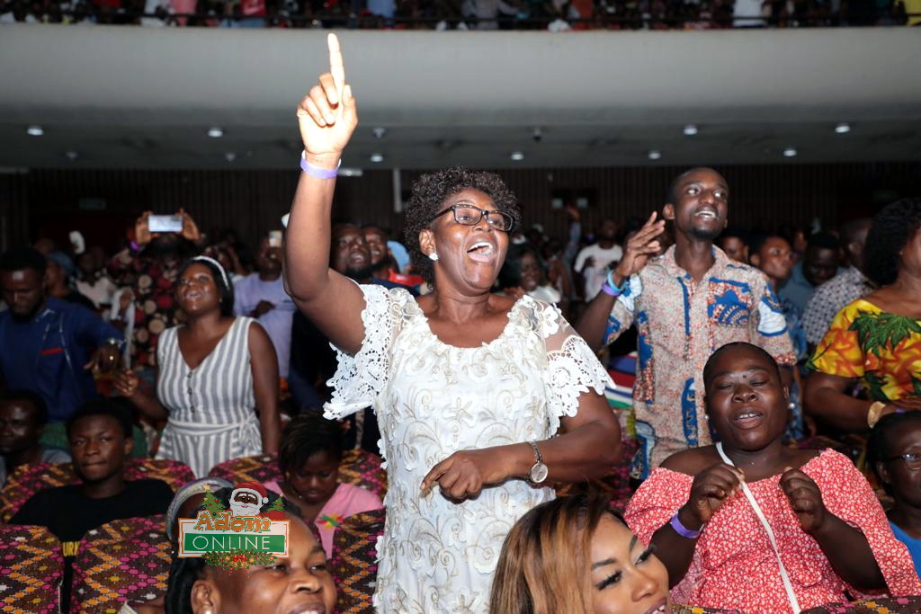 Photos: Kumawood stars thrill patrons with hilarious play at Adom TV’s Nine Lessons and Carols