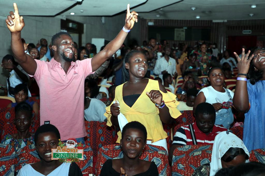 Photos: Kumawood stars thrill patrons with hilarious play at Adom TV’s Nine Lessons and Carols