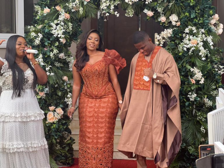 Piesie Esther gets Sammy Gyamfi and wife in dancing mood at their wedding [Video]