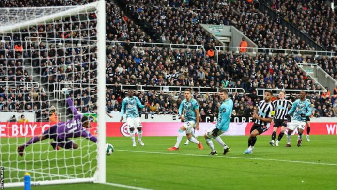Sean Longstaff scored more goals in the opening 21 minutes of this match than he had in his first 60 appearances for Newcastle at St James' Park