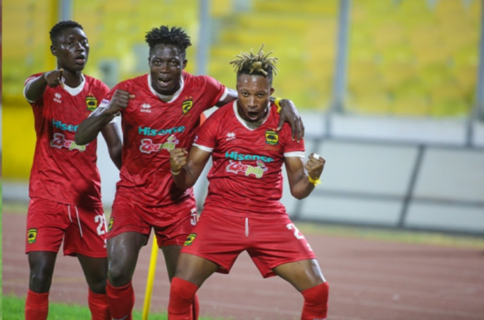 Asante Kotoko players celebrate