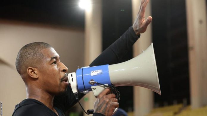 Defender Presnel Kimpembe spoke to PSG's away fans at Monaco