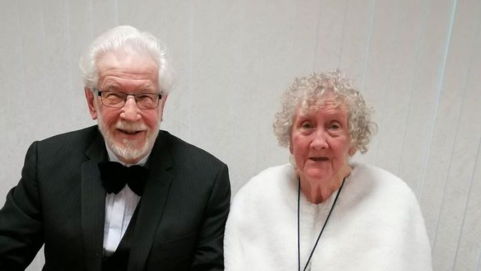 Len Allbrighton and Jeanette Steer at their long-awaited wedding (Image: Len Albrighton / SWNS)