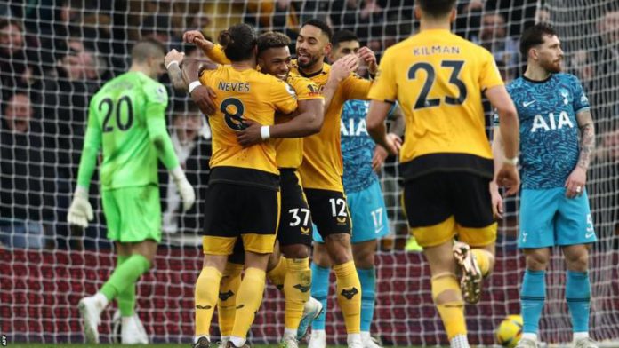 Wolves' important win sees them move up to 13th in the Premier League