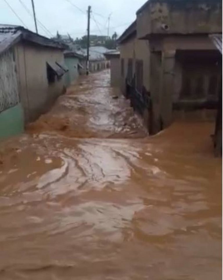 Workers stranded as Kwahu Municipal Assembly offices flood after hours of rain