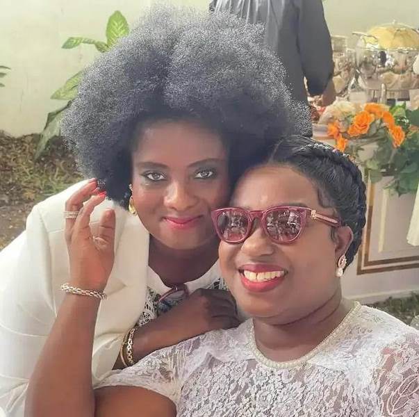 Victoria Lakshmi Hamah and Obuobia Darko-Opoku slay in white outfits. Source: @obuobiadarkoopoku2