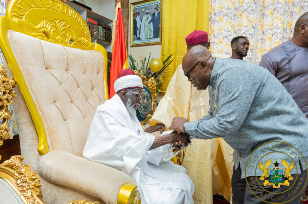 Akufo-Addo and wife, Rebecca, visit Chief Imam as he turns 104