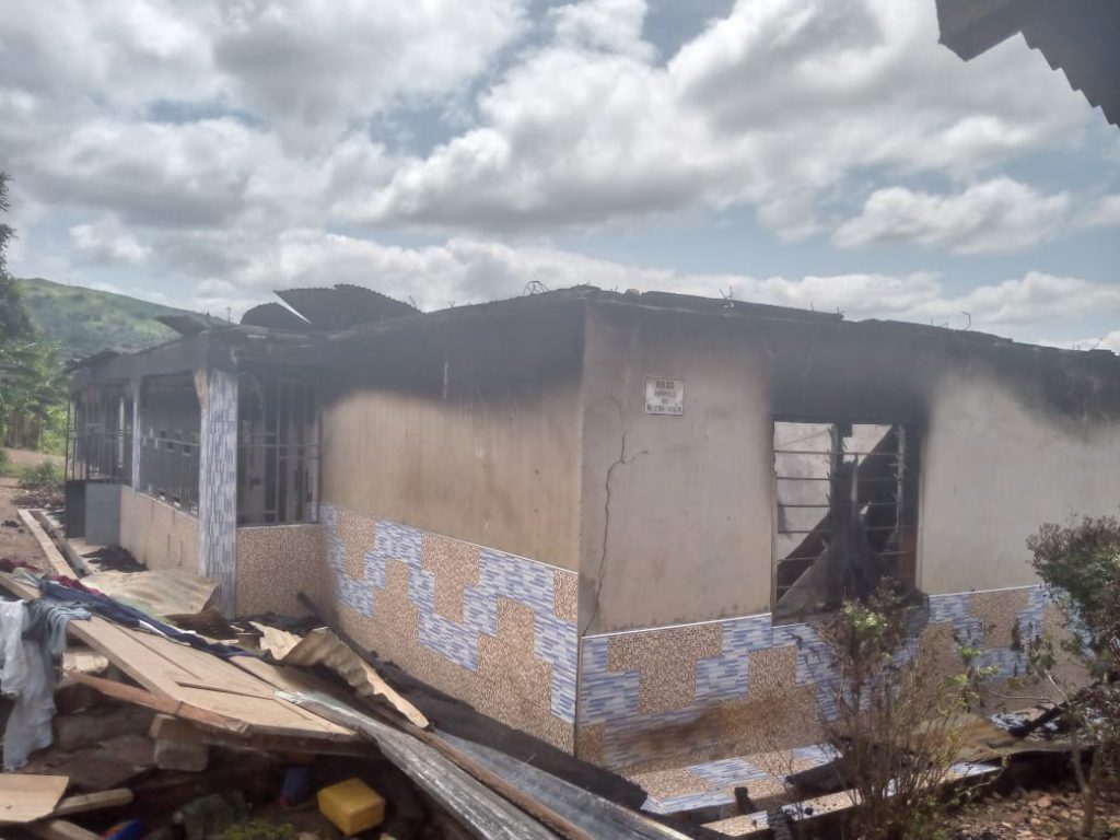 Fire guts 6-bedroom house at Sefwi Akaasu