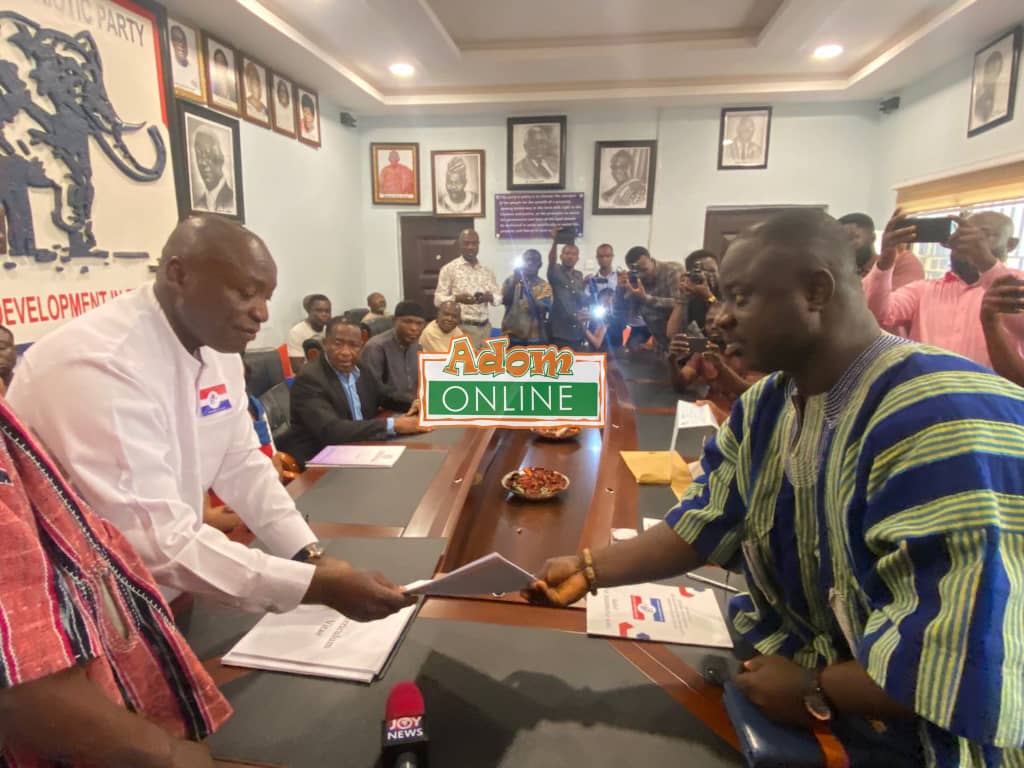 Kwabena Agyepong files nomination