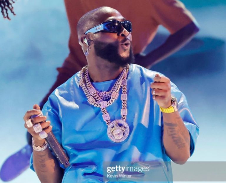 Davido donates N237m to 422 Nigerian orphanages
