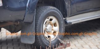 The financial officer’s official vehicle the clamped tyre
