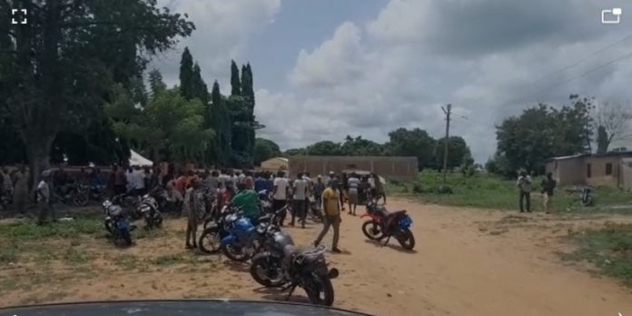 Gonja Youth besiege Yagbonwura’s palace