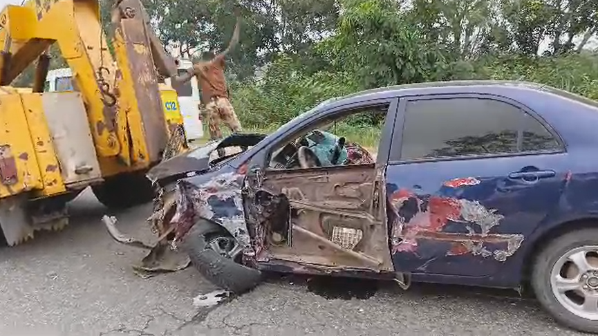 Couple injured in accident involving 4 cars on Kasoa-Cape Coast highway