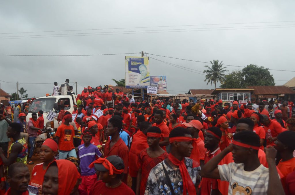 Wassa communities embark on a ‘No Road, No Vote’ demonstration