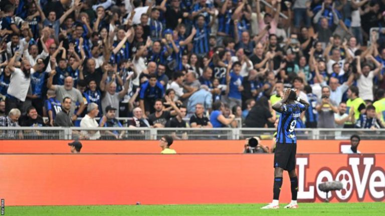 Inter put five past Milan to keep up 100% start