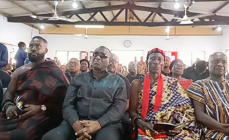 Alan Kyerematen, other big wigs mourn with Kwame A Plus at father’s funeral