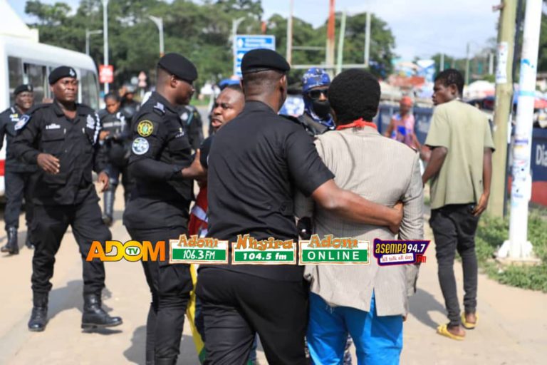 #OccupyJulorBiHouse: Check out number of protestors arrested
