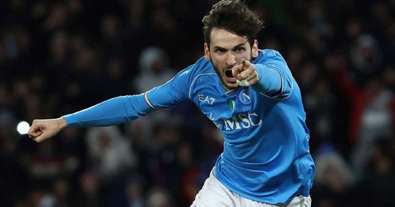 Khvicha Kvaratskhelia and Victor Osimhen inspire Napoli to victory