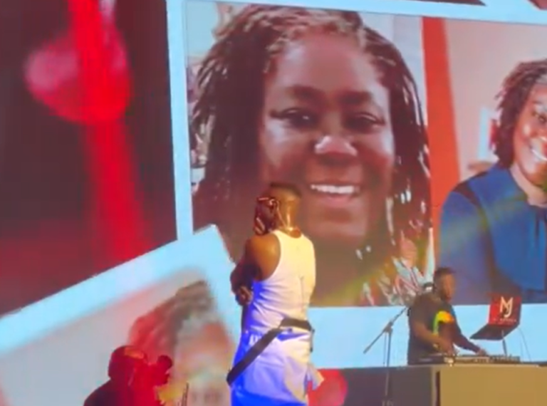Sarkodie cries as he pays tribute to late lawyer Cynthia at Rapperholic Rebirth