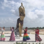 Huge Shakira statue unveiled in her hometown of Barranquilla