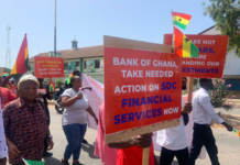 Locked-up Investment Holders Forum resumes planned picketing at Finance Ministry Locked-up Investment Holders Forum DEMO