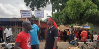 Mallam residents protest over poor roads