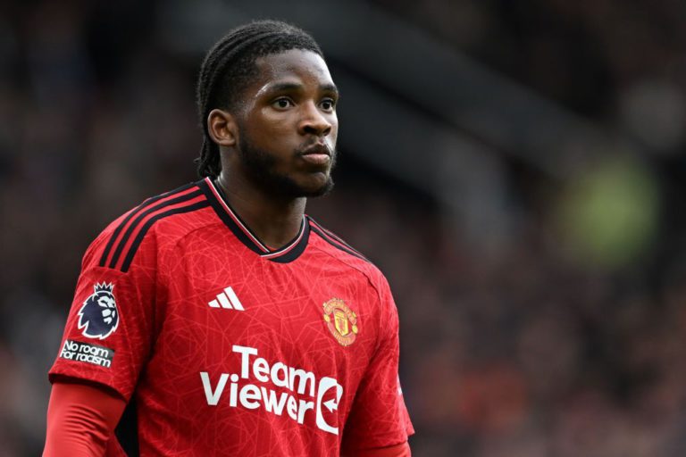 Man Utd agree to sell Kambwala to Villarreal