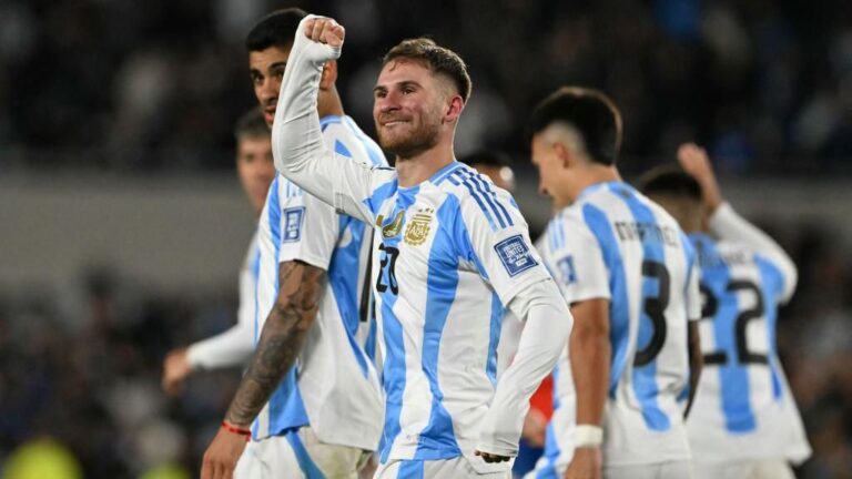 Argentina ease past Chile in World Cup qualifier