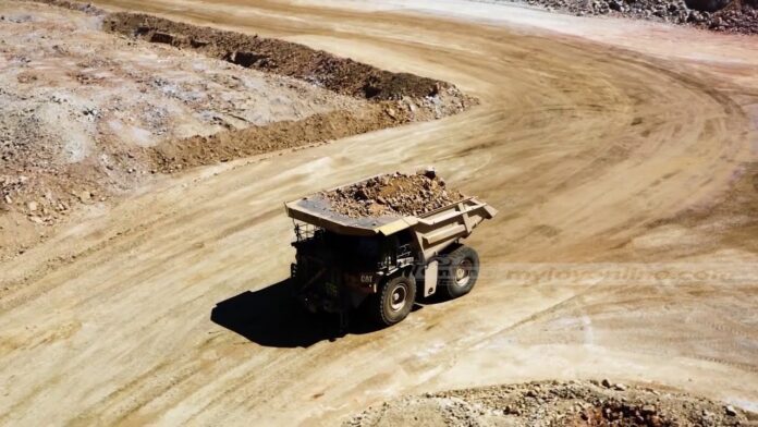 Video Thumbnail: Goldfields Ghana operations threatened by Chinese miners