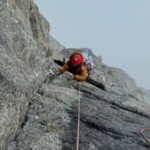 Climbers rescued after three days on mountain