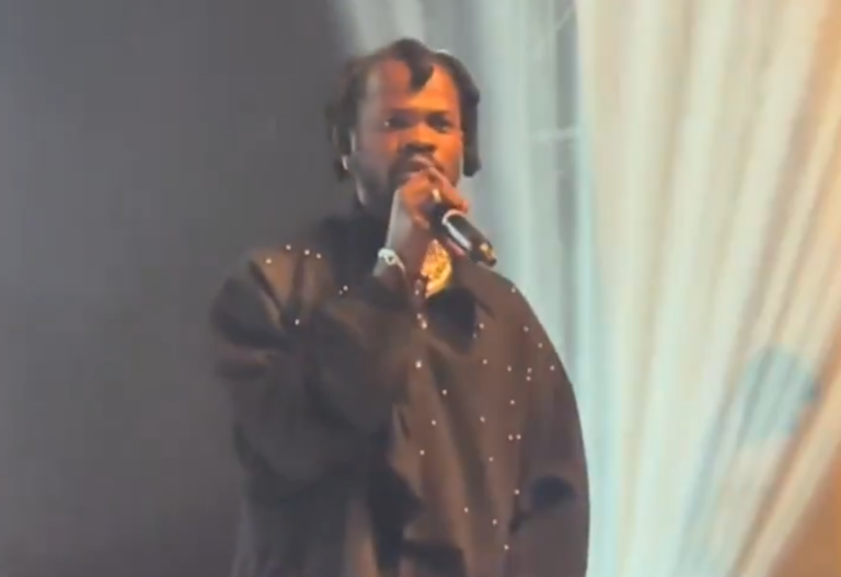 Fameye walks off stage during London concert over DJ’s poor performance