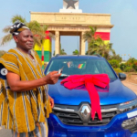 Man who walked from Kumasi to Mahama’s inauguration receives car gift