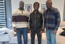 GFA President Kurt Okraku, Stephen Appiah visit injured Alidu Seidu