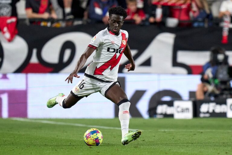 Abdul Mumin ruled out for the season with knee injury