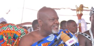 Nii Ayikwei KakalorI, newly installed Kokomlemle Mantse
