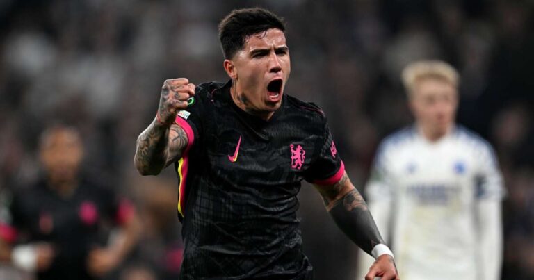 Chelsea edge out Copenhagen to take control of last-16 tie