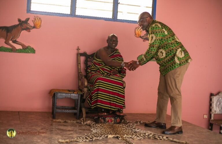 Tetrete Okuamoah Sekyim II commends COCOBOD boss for strong start