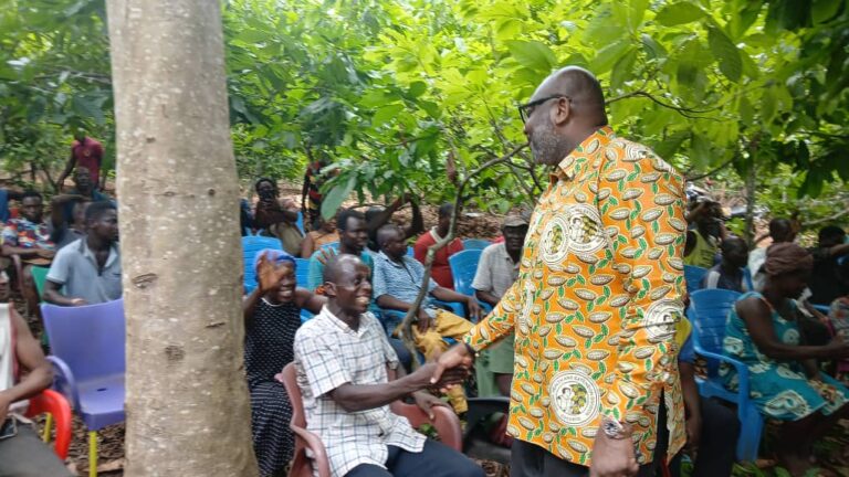 Farmers commend COCOBOD over decision to announce new prices in August