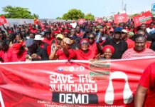 Demo against suspension of Chief Justice #SaveTheJudiciaryDemo