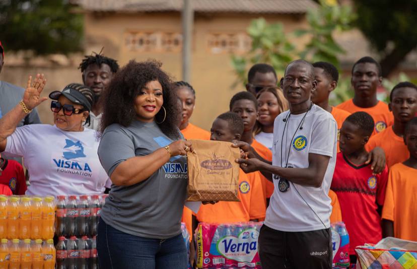 Asempa FM’s Fire Lady donates to Ashaiman Future Leaders FC to mark birthday