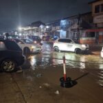 Tuesday’s rains flood Odorkor–Kwashieman road