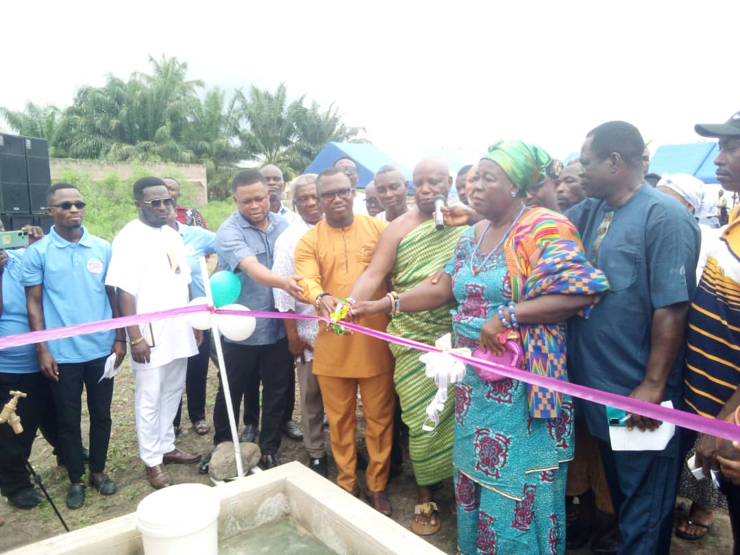 Adom News gets results: Former MP commissions mechanised borehole in Agotime-Kpetoe