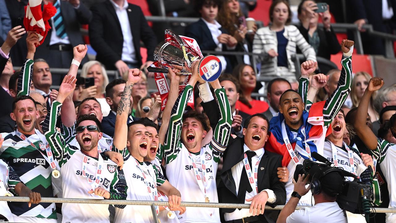 Sunderland beat Sheff Utd in 95th minute to reach Premier League