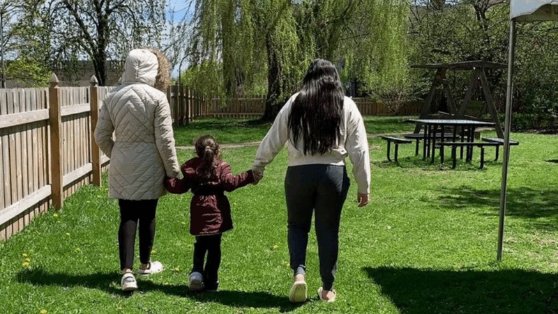Fleeing US deportations, it took this family three tries to enter Canada