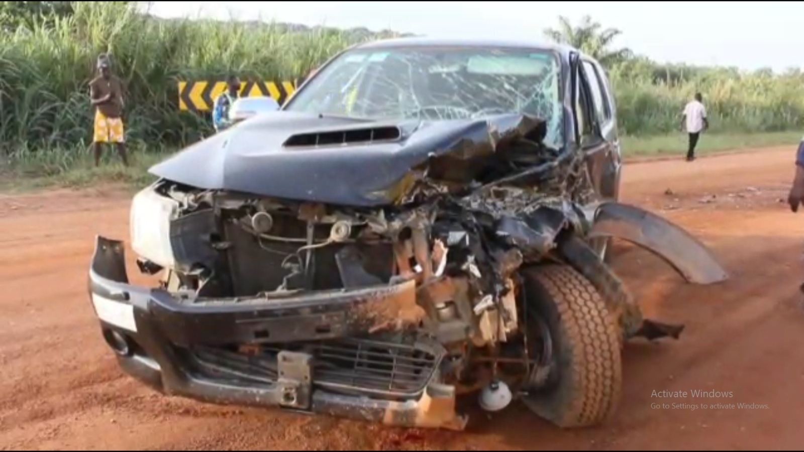 Six escape death in gory accident on Ntotroso-Kenyasi road
