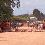 Irate youth block Samreboi roads over arrest of illegal miners