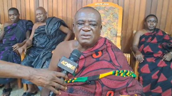 First video Nana Kusi Anowuo, Adansiman Akyeamehene