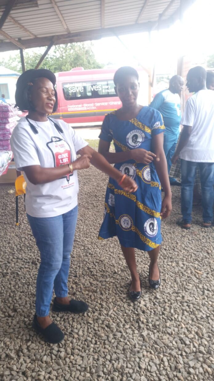 Noeline with a first time donor Noeline with a first time donor