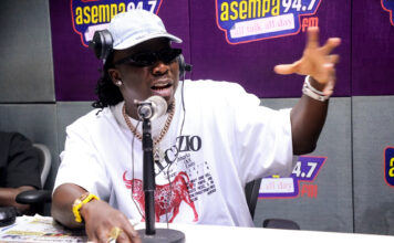 Stonebwoy urges Ghanaians to support Black Stars despite World Cup exit