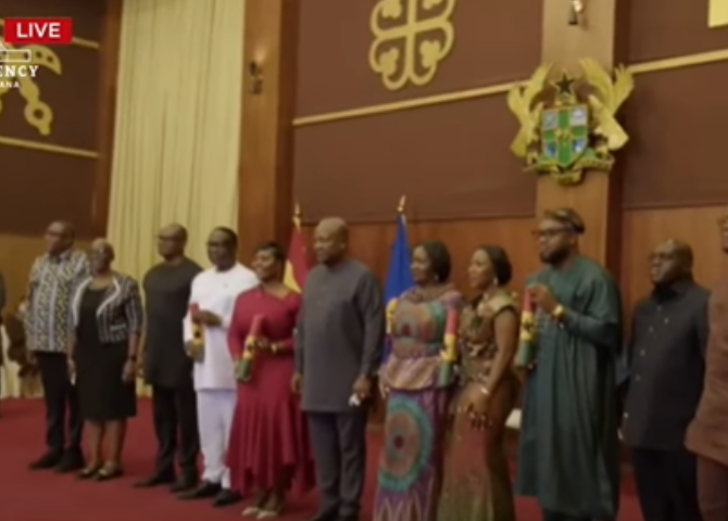 President Mahama swears in last batch of Deputy Ministers President Mahama swears in last batch of Deputy Ministers